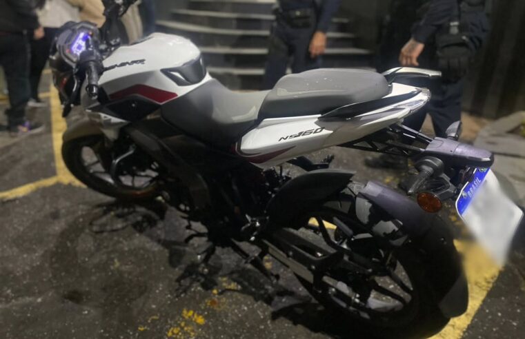 MOTO FURTADA É RECUPERADA PELA GCM NO BAIRRO COOPERATIVA EM SÃO BERNARDO