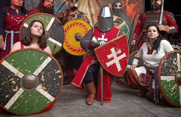 VILA DE PARANAPIACABA RECEBE FESTIVAL DA IDADE MÉDIA