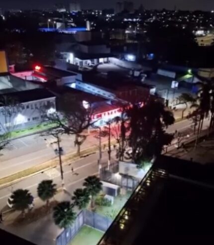 CONFUSÃO DE MADRUGADA NA DR. RUDGE RAMOS ASSUSTA MORADORES