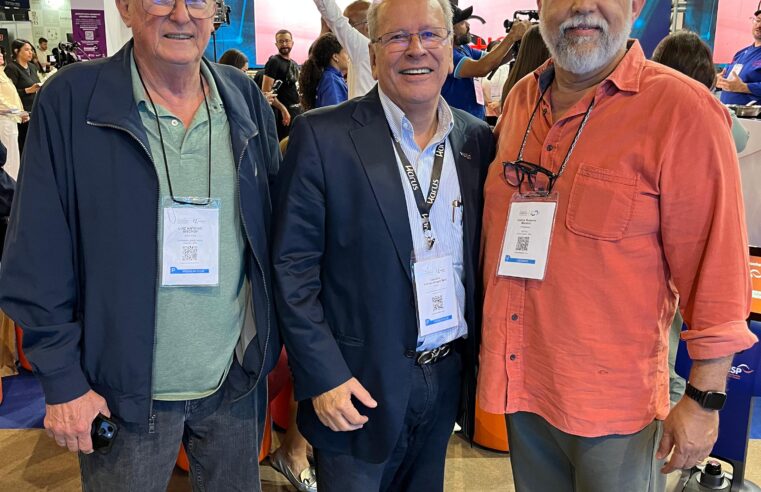 PRESIDENTE DO SEHAL VISITA A EQUIPOTEL 2025 E DESTACA AVANÇOS PARA O SETOR