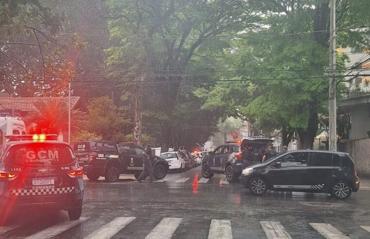 ASSALTANTES ROUBAM DROGASIL EM SANTO ANDRÉ E SÃO PRESOS PELA GCM APÓS PERSEGUIÇÃO