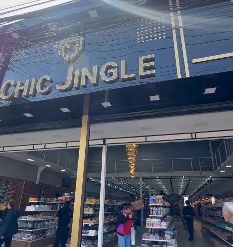 LOJA APOSTA EM PRODUTOS DE R$ 10,00 NA RUA MARECHAL