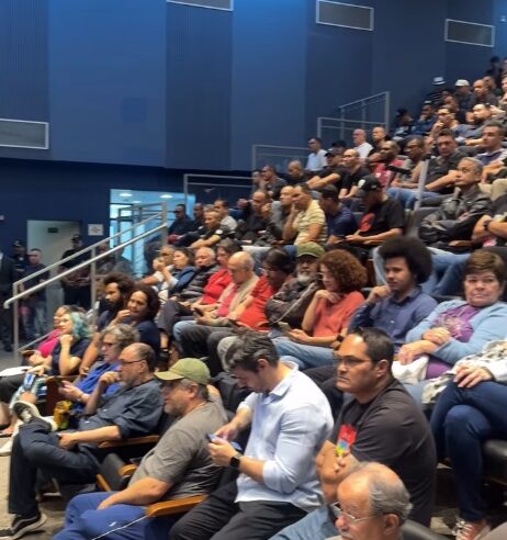 GUARDAS MUNICIPAIS SE REÚNEM COM COMISSÃO DE SEGURANÇA DA CÂMARA PARA TRATAR DE DEMANDAS DA CATEGORIA