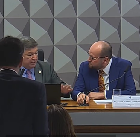 “EU NÃO CONHEÇO O CARECA DO INSS”, DIZ NELSON WILIANS NA CPMI DO INSS