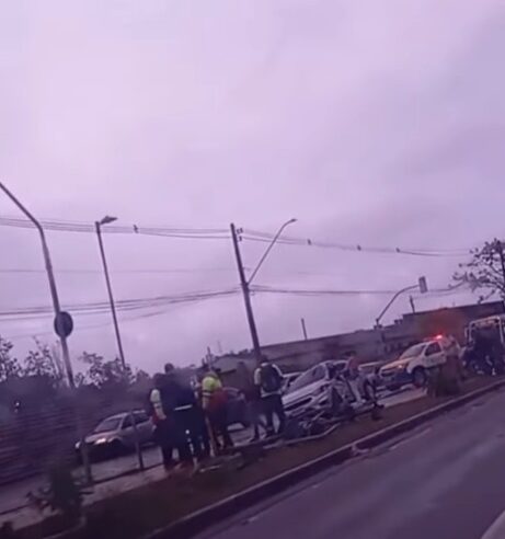 ACIDENTE NA ESTRADA DOS ALVARENGAS