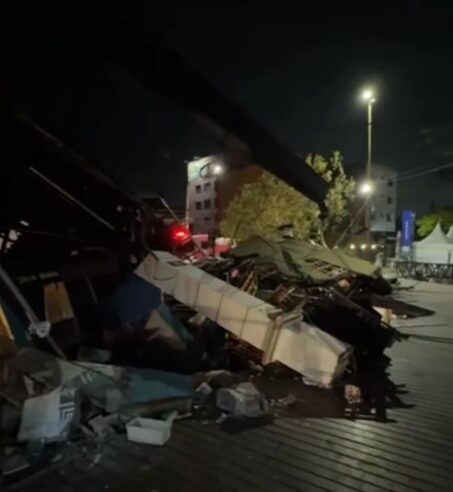 DESMORONAMENTO NA VILA DO DOCE DESTRÓI QUIOSQUES E RÁDIO GUARDIÃ DA NOTÍCIA