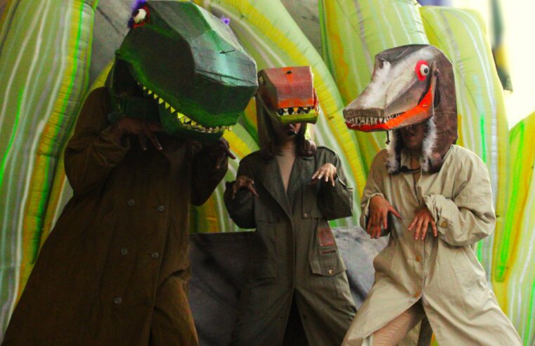 ESPETÁCULO COM DINOSSAUROS GIGANTES INVADEM DIADEMA NA SEMANA DA CRIANÇA