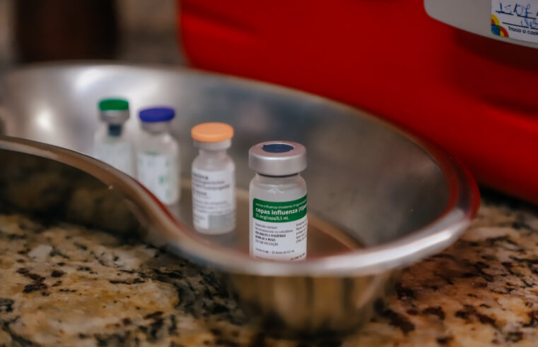 AÇÕES DO DIA D DE VACINAÇÃO E DO OUTUBRO ROSA MOVIMENTAM UBSS DE SÃO BERNARDO NESTE SÁBADO