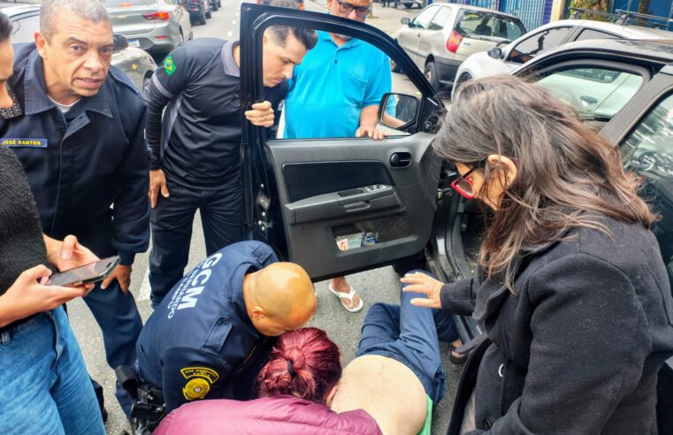 EM SÃO BERNARDO, GCM SALVA IDOSO APÓS ACIDENTE CAUSADO POR MAL SÚBITO NO RUDGE RAMOS