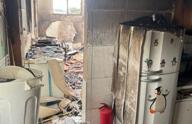 INCÊNDIO DESTRÓI FÁBRICA DE SALGADOS NA PAULICÉIA