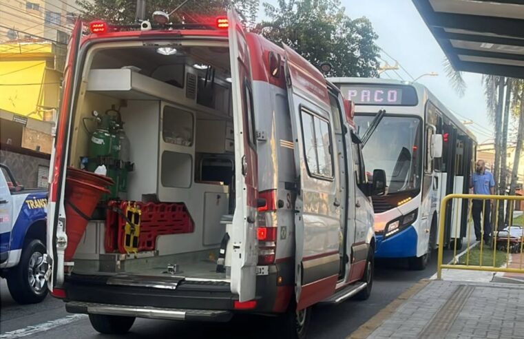IDOSO PASSA MAL EM ÔNIBUS, É REANIMADO PELO SAMU E É INTERNADO EM ESTADO GRAVE EM SÃO BERNARDO