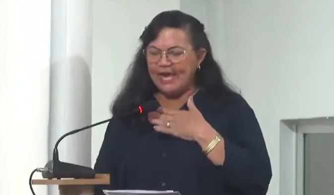 VEREADORA DO AMAZONAS DIZ SER “A FAVOR DA VIOLÊNCIA CONTRA MULHER” E DECLARAÇÃO GERA REVOLTA NAS REDES