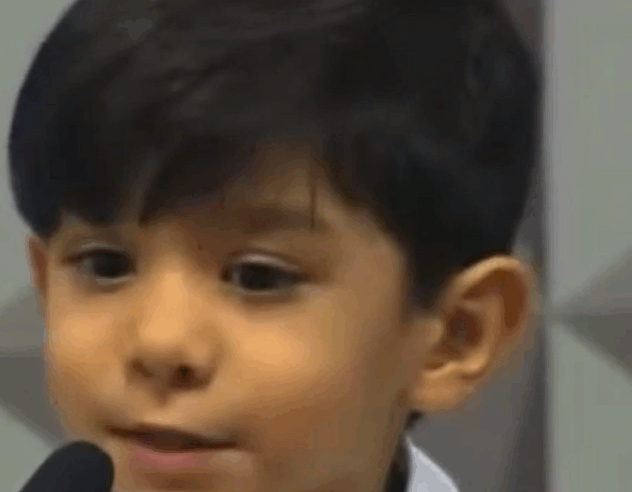 MENINO DE 6 ANOS ENCANTA O PAÍS COM DISCURSO NO SENADO E SONHO DE SER CARDIOLOGISTA