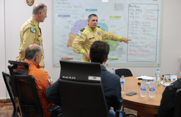 TORNADO NO PARANÁ: EQUIPES TRABALHAM EM RESGATES E LEVANTAMENTO DE DANOS