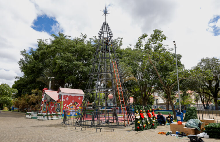 SÃO CAETANO ABRE OFICIALMENTE O NATAL COM PAPAI NOEL E ÁRVORE DE NATAL NA PRAÇA DOS IMIGRANTES NA KENNEDY