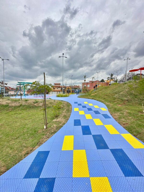 VISTORIA MARCA NOVA PRAÇA DOS TICO-TICOS E AMPLIAÇÃO DE ESPAÇOS DE LAZER NO PARQUE DOS PÁSSAROS