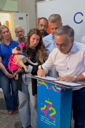 MARCELO LIMA ASSINA LEI QUE AUTORIZA VISITA DE PETS A PACIENTES NO HOSPITAL