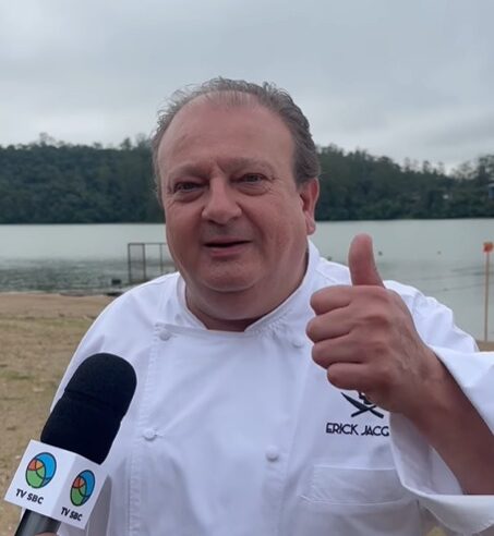CHEF JACQUIN CONVERSA COM A TV SÃO BERNARDO NO RIACHO GRANDE E FALA SOBRE NOVA TEMPORADA DO REALITY