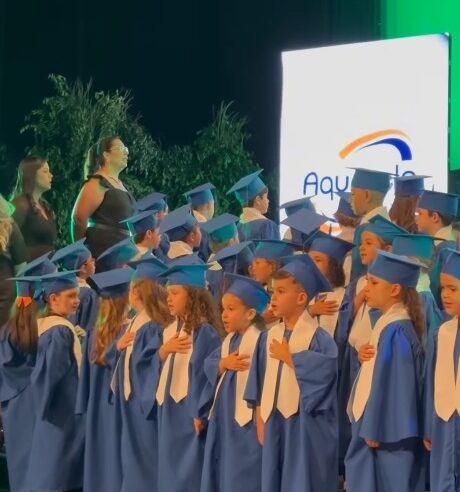 O REI LEÃO É ENCENADO EM FORMATURA DO COLÉGIO PETRÓPOLIS AQUARELA NO CENFORPE