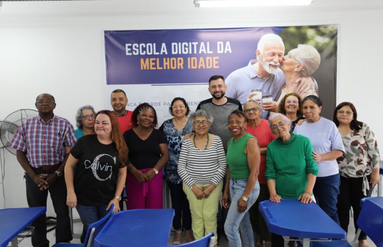 EM DIADEMA, FORMAÇÃO GRATUITA COLOCA TERCEIRA IDADE EM DIA COM O UNIVERSO DIGITAL