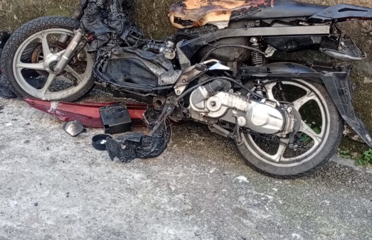 PM PRENDE EM BAR HOMEM QUE AGREDIU COMPANHEIRA, AMEAÇOU EXPLODIR CASA E INCENDIOU MOTO NO JARDIM SILVINA