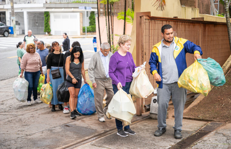 ECOTROCA ENCERRA 2025 COM MAIS DE 10 TONELADAS DE ALIMENTOS DOADOS EM SÃO CAETANO