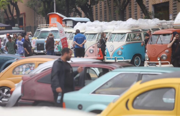 ENCONTRO DE CARROS ANTIGOS ACONTECE NESTE DOMINGO NO PÁTIO DA FÁBRICA DA VOLKSWAGEN; VEJA SERVIÇO