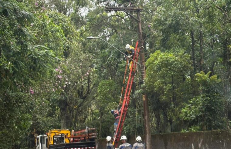 ENEL DIZ QUE FORNECIMENTO DE ENERGIA DEVE SER NORMALIZADO HOJE; MAIS DE 4 MIL CLIENTES EM SÃO BERNARDO CONTINUAM SEM ENERGIA