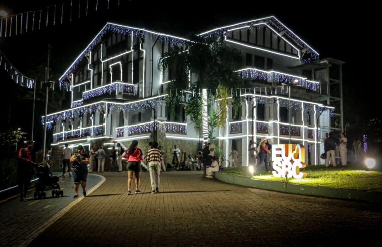 CONFIRA COMO FICOU A ILUMINAÇÃO DE NATAL DA CHÁCARA SILVESTRE