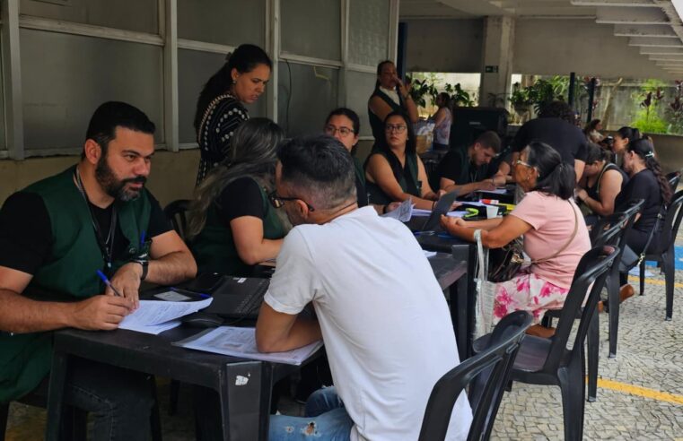 MUTIRÃO PARA ENTREGA DE ESCRITURAS MARCA ÚLTIMA EDIÇÃO DA CARAVANA DA REGULARIZAÇÃO FUNDIÁRIA DE SÃO BERNARDO EM 2025
