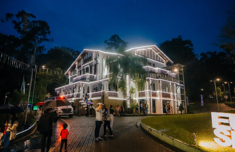 CHÁCARA SILVESTRE É ILUMINADA NO ‘NATAL SOLIDÁRIO’ E RECEBE FAMÍLIAS EM NOITE ESPECIAL
