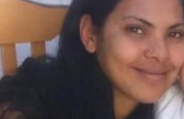 “QUE NÃO CAIA NO ESQUECIMENTO”: FAMÍLIA RELEMBRA MULHER MORTA A TESOURADAS NO SILVINA EM 2022