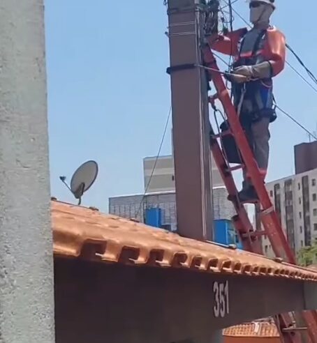 FAMÍLIA DE SÃO BERNARDO FICA 18 DIAS SEM LUZ E ACUSA ENEL DE CORTE INDEVIDO