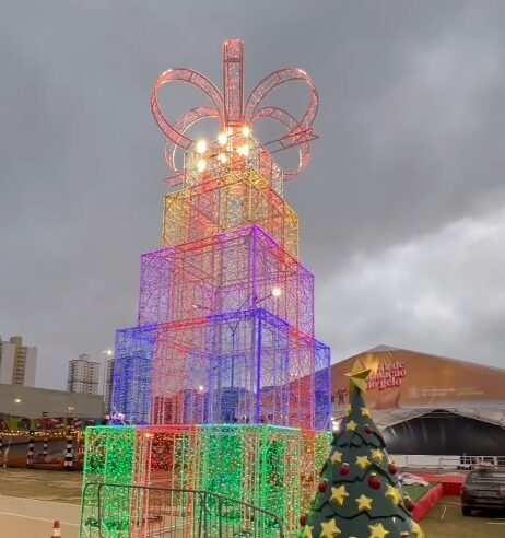 COMEÇA AMANHÃ: NATAL ILUMINADO TERÁ ÁRVORE GIGANTE, PISTA DE GELO E ATRAÇÕES GRATUITAS NO PAÇO DE SÃO BERNARDO