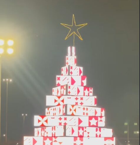 NATAL ILUMINADO NO PAÇO TEM ESTREIA COM ACENDIMENTO DA ÁRVORE DE LED DE 20 METROS