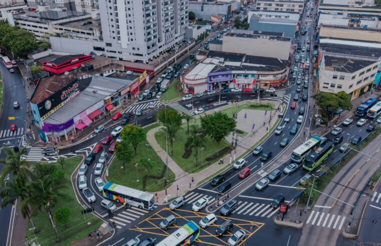 COM NOVA ILUMINAÇÃO LED, SÃO BERNARDO ENTREGA REVITALIZAÇÃO DE PRAÇA NO INÍCIO DA RUA MARECHAL DEODORO