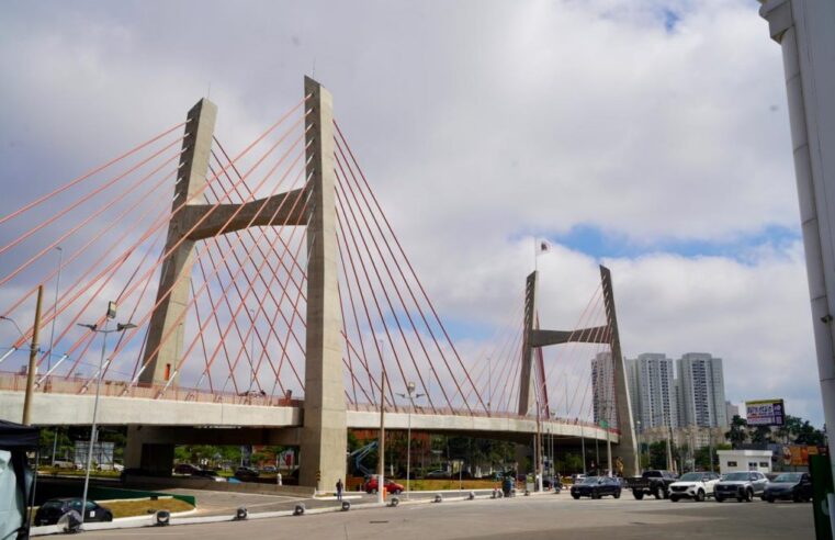 GOVERNO DE SP ENTREGA CHAVES DA CASA PRÓPRIA A 176 FAMÍLIAS E VIADUTO ESTAIADO EM SÃO BERNARDO DO CAMPO