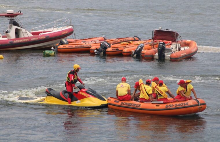 BOMBEIROS SALVAM 75 PESSOAS DURANTE FIM DE SEMANA NAS PRAIAS PAULISTAS