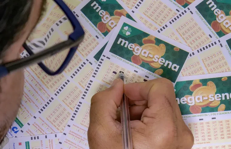 MEGA-SENA ACUMULA E PRÊMIO PRINCIPAL VAI PARA R$ 38 MILHÕES