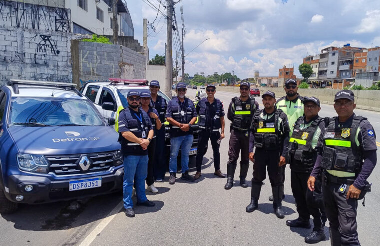 PREFEITURA DE SÃO CAETANO FAZ PARCERIA COM DETRAN-SP E REALIZA BLITZ EDUCATIVA NA AVENIDA GUIDO ALIBERTI