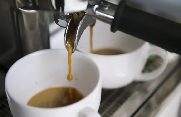 PREÇO DO CAFÉ SOBE E CONSUMO CAI NO BRASIL EM 2025