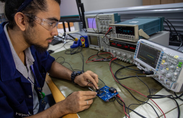 FIRJAN SENAI TEM MAIS DE 8 MIL VAGAS GRATUITAS EM CURSOS DE QUALIFICAÇÃO ENTRE FEVEREIRO E ABRIL