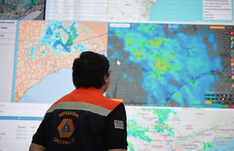 DEFESA CIVIL RENOVA ALERTA DE CHUVAS INTENSAS E MANTÉM GABINETE DE CRISE ATÉ QUINTA-FEIRA (26)