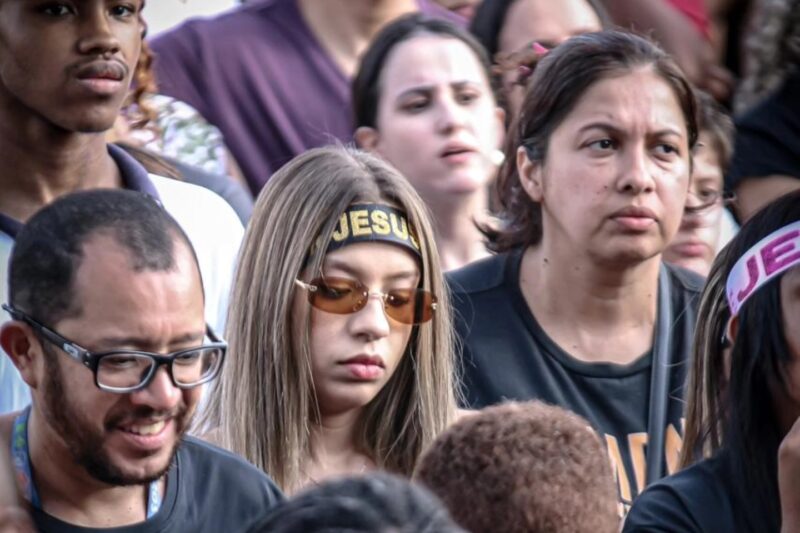 EMOÇÃO E FÉ: AVIVA REÚNE MAIS DE 300 IGREJAS NO PAÇO MUNICIPAL DE SÃO BERNARDO