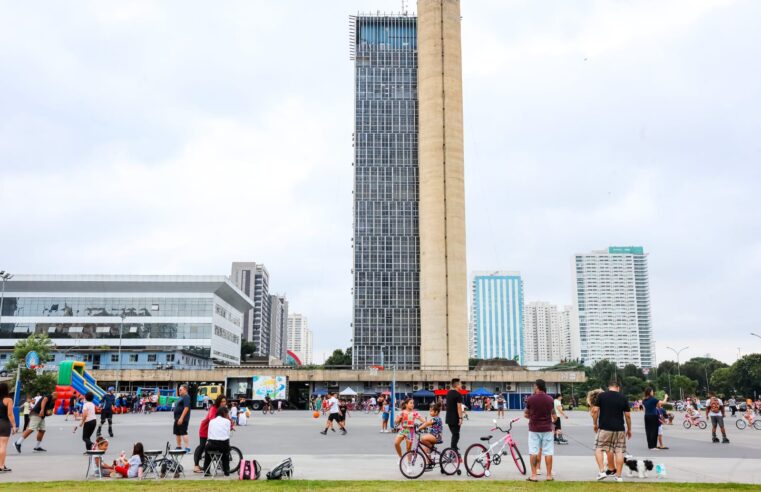 PAÇO MUNICIPAL TERÁ TELÃO PARA APURAÇÃO DO CARNAVAL COM TORCIDA PARA O VAI-VAI