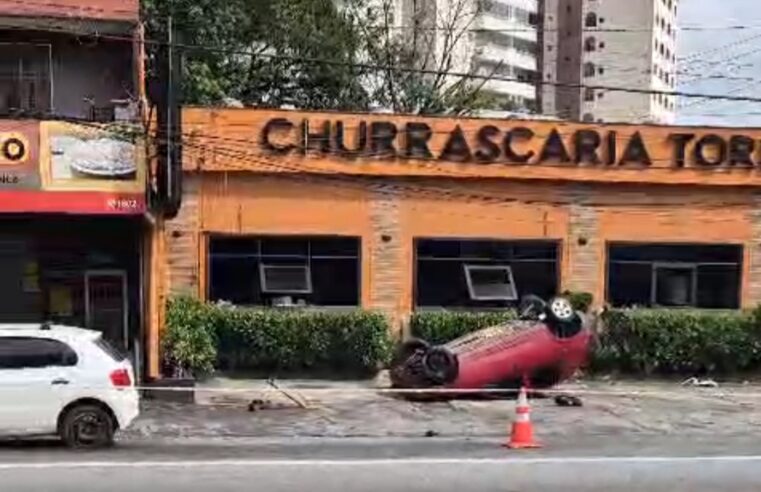 GRAVE ACIDENTE NA AVENIDA MARIA SERVIDEI DEMARCHI MOBILIZA RESGATE E GCM NA MANHÃ DE DOMINGO