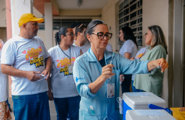 MOBILIZAÇÃO DE VACINAÇÃO CONTRA A DENGUE EM SÃO BERNARDO INICIA COM PROFISSIONAIS DE SAÚDE
