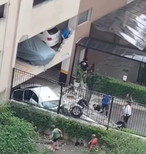CARRO DESPENCA DE GARAGEM E ATINGE OUTRO VEÍCULO NO CENTRO DE SÃO BERNARDO
