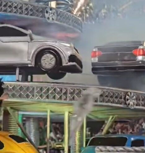 CARRO “LINHA DE MONTAGEM” DESTACA FORÇA INDUSTRIAL DE SÃO BERNARDO