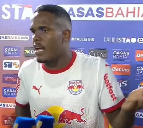 APÓS QUEDA, JOGADOR DO BRAGANTINO TEM FALA POLÊMICA: ‘NÃO DÁ PARA COLOCAR UMA MULHER PARA APITAR’